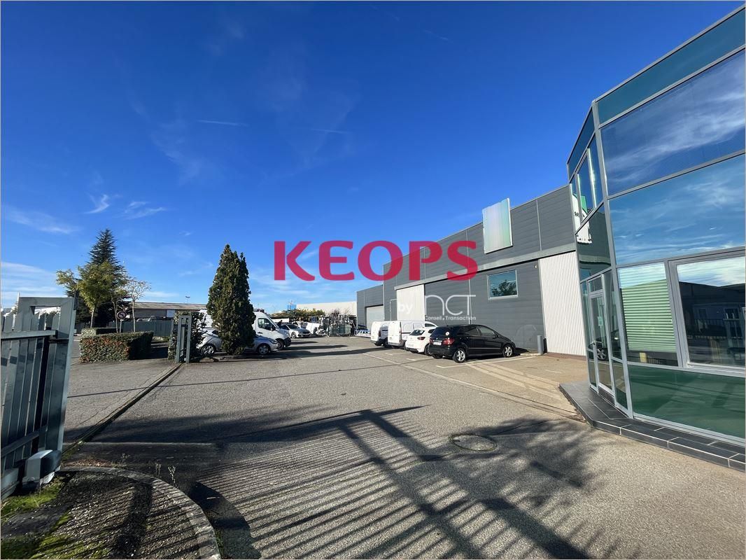 Location Locaux d'activité 2203 m² non divisibles