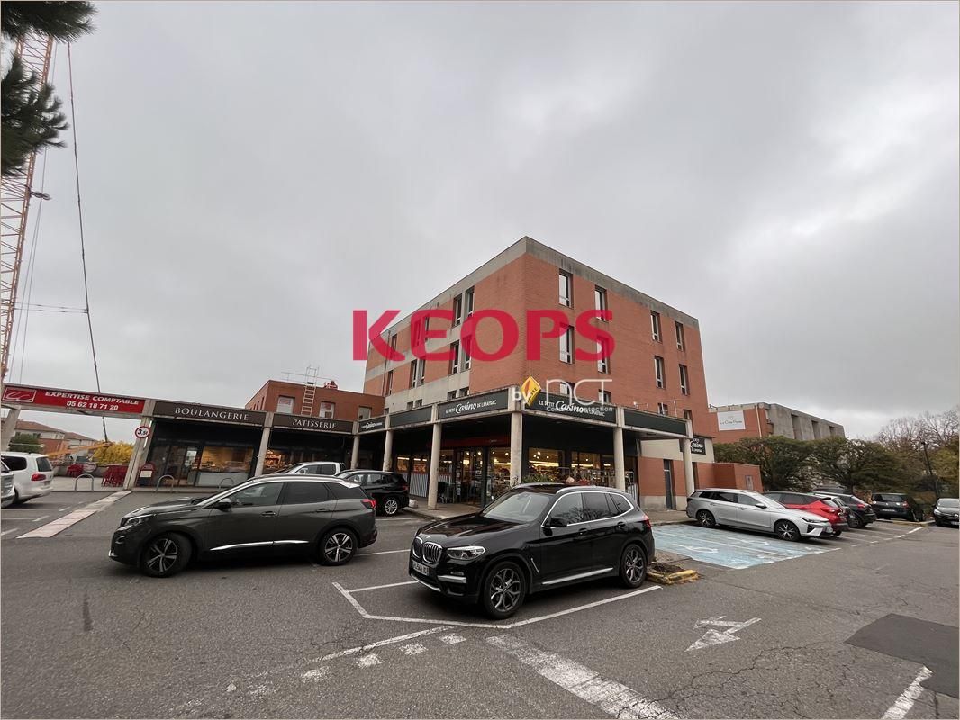 Location Bureaux récents 236 m² non divisibles