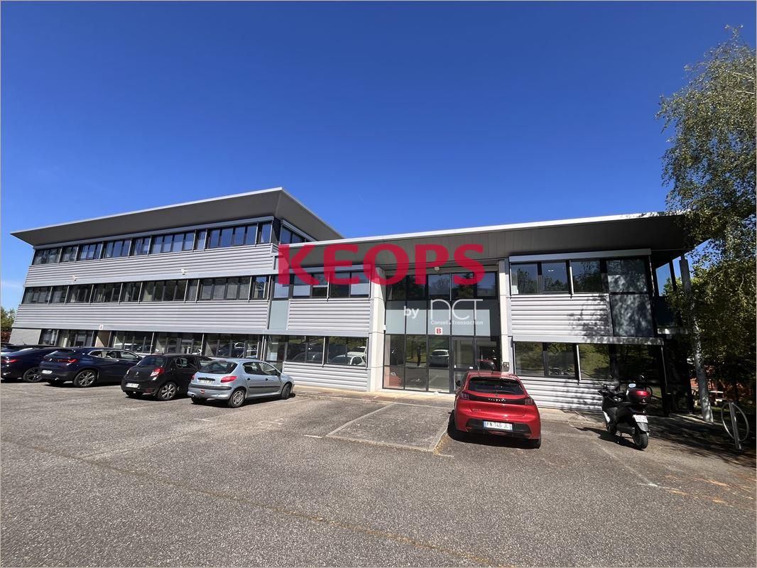 Location Bureaux récents 508 m² divisibles à partir de 218 m²