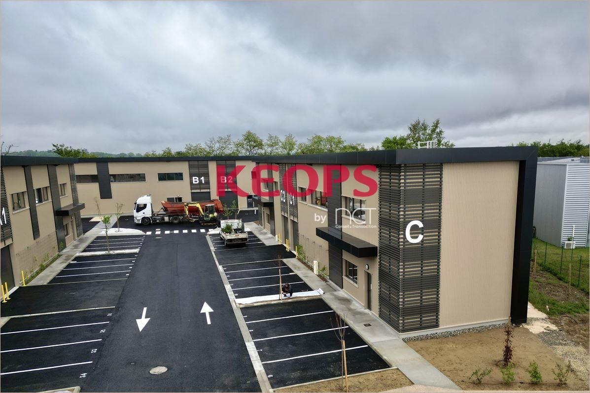 Location Locaux d'activité 803 m² non divisibles