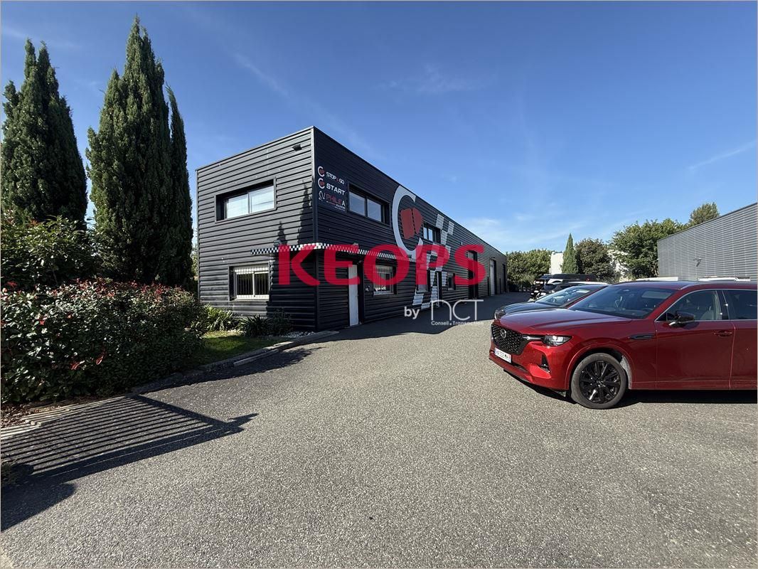 Location Locaux d'activité 1168 m² non divisibles