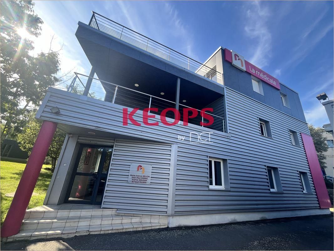 Vente Bureaux récents 367 m² non divisibles