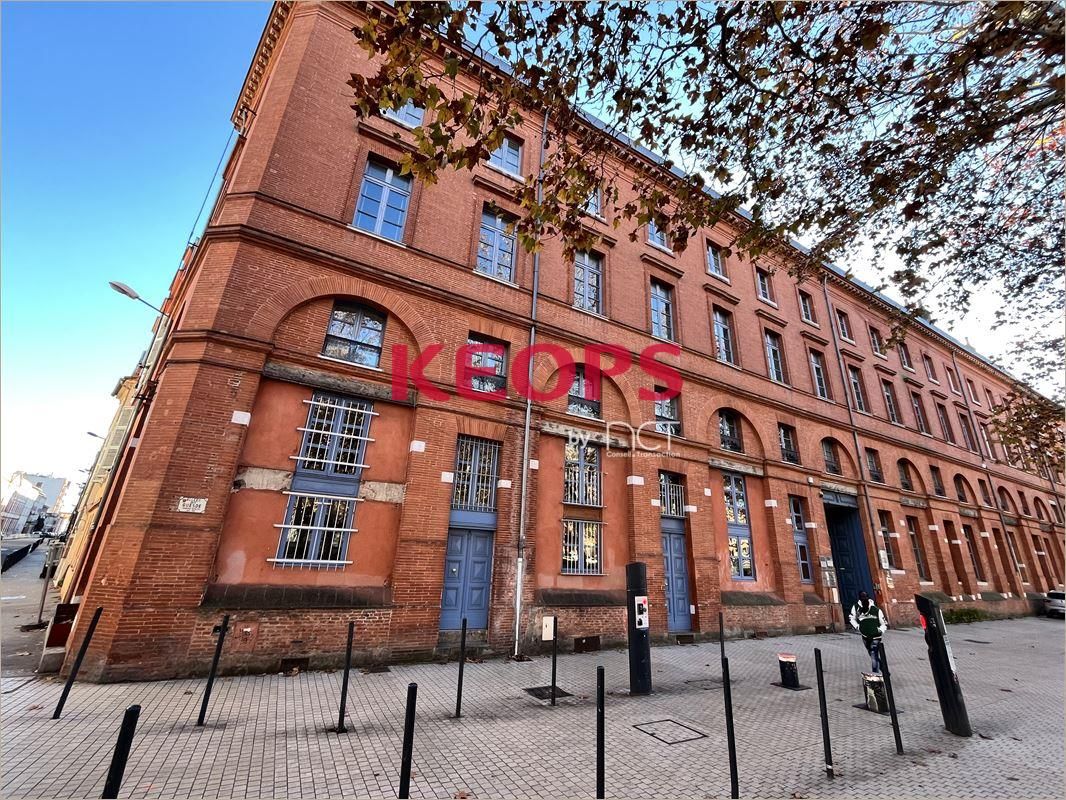 Location Bureaux récents 205 m² non divisibles