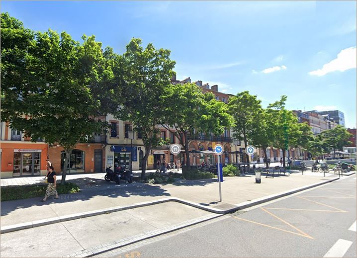 Location Bureaux récents 128 m² non divisibles