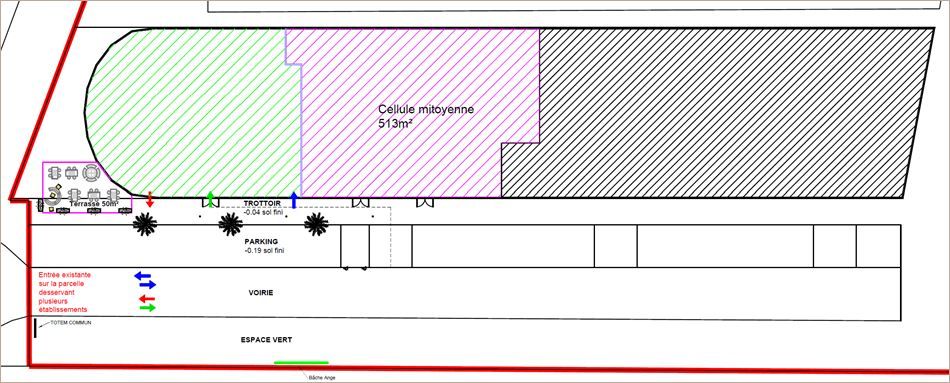 Location Commerce/boutique 513 m² non divisibles