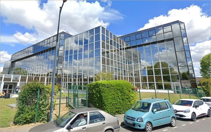 Location Bureaux récents 84 m² divisibles à partir de 39 m²