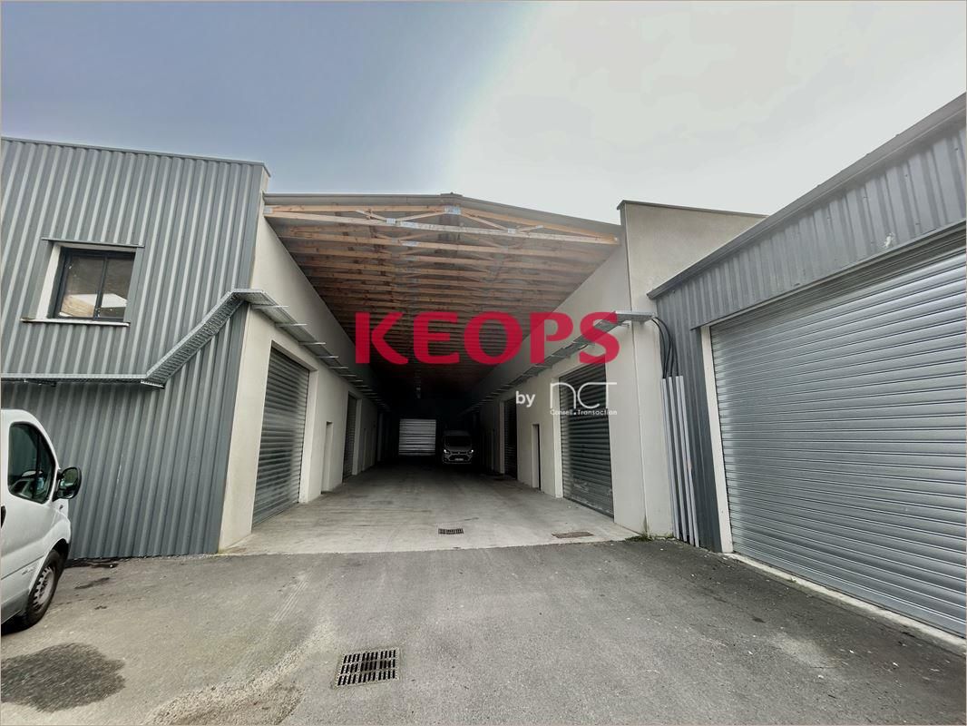 Vente Locaux d'activité 79 m² non divisibles