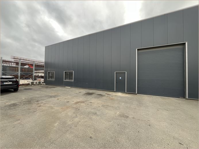 Location Locaux d'activité 416 m² non divisibles