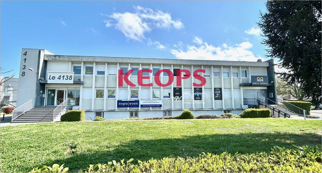 Location Bureaux récents 121 m² divisibles à partir de 8 m²