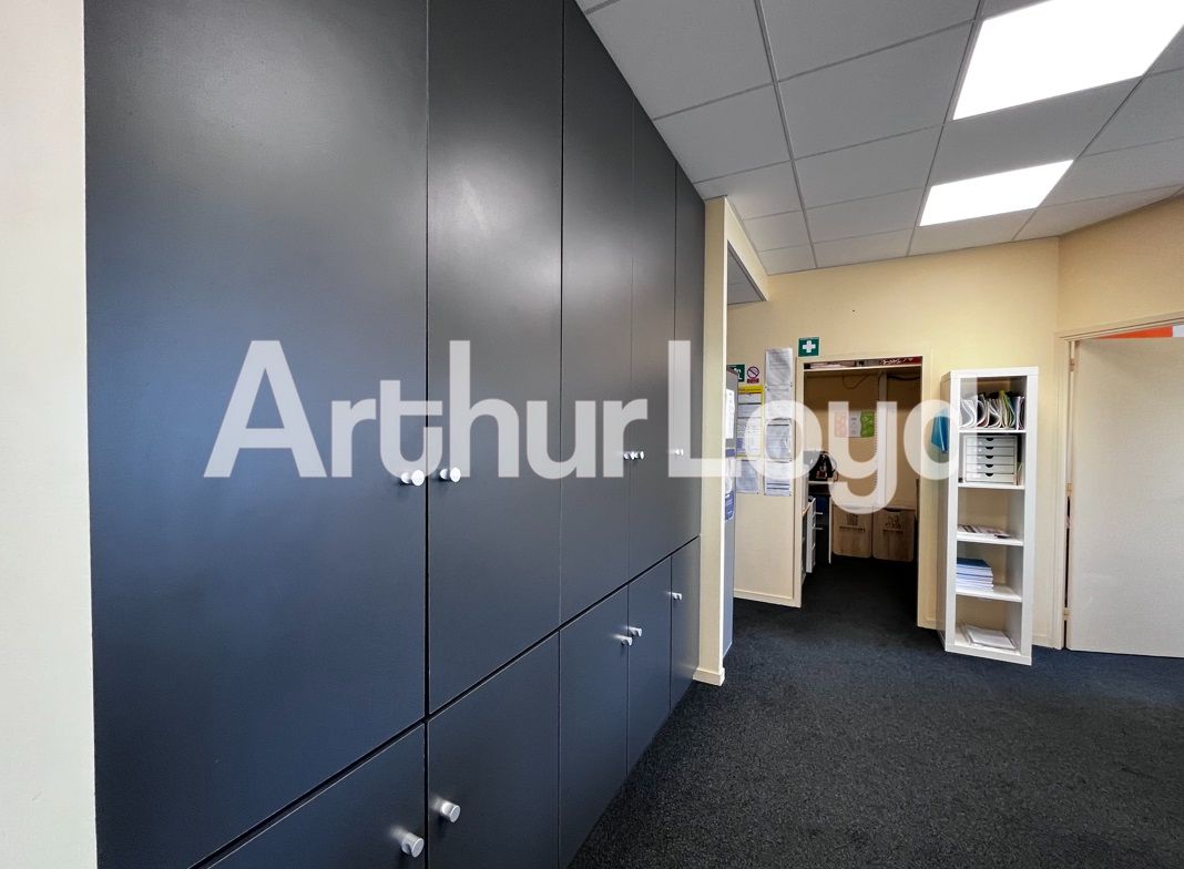 Location bureaux 66.50 m² à CAEN