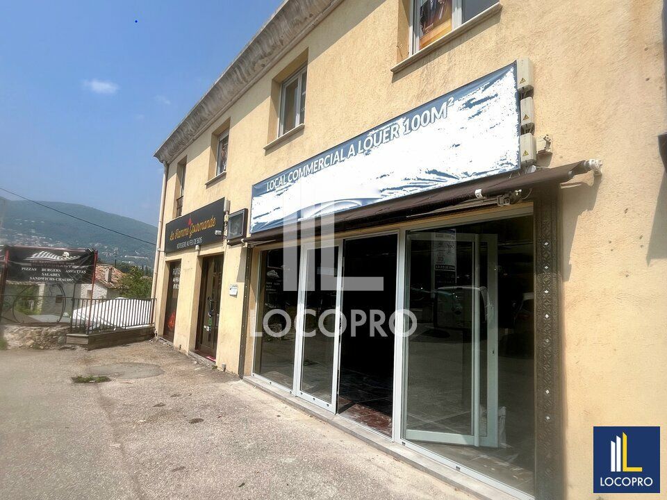 Location local commercial 99 m² non divisibles