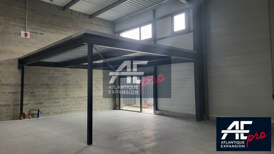 Vente local d''activites 191 m² non divisibles
