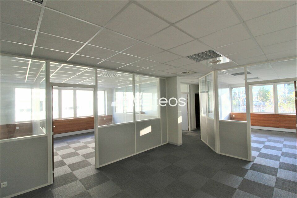 Location bureaux 112 m² non divisibles