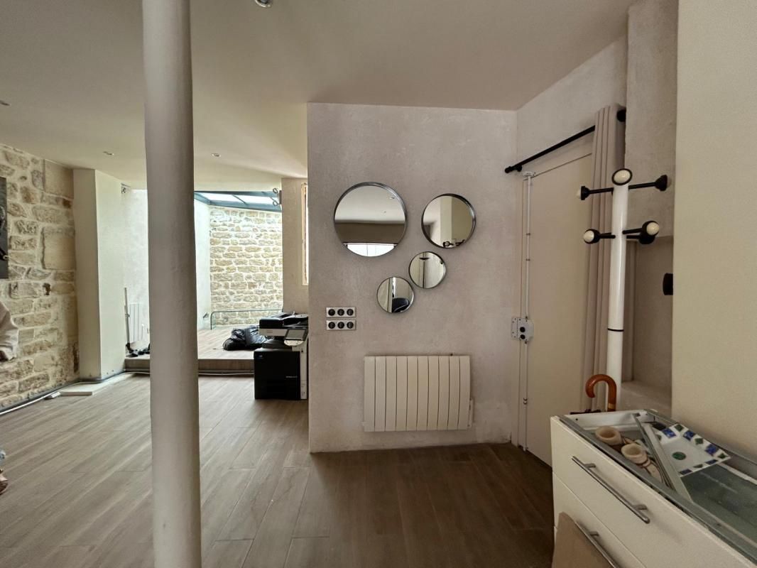 Location local commercial 40 m² non divisibles