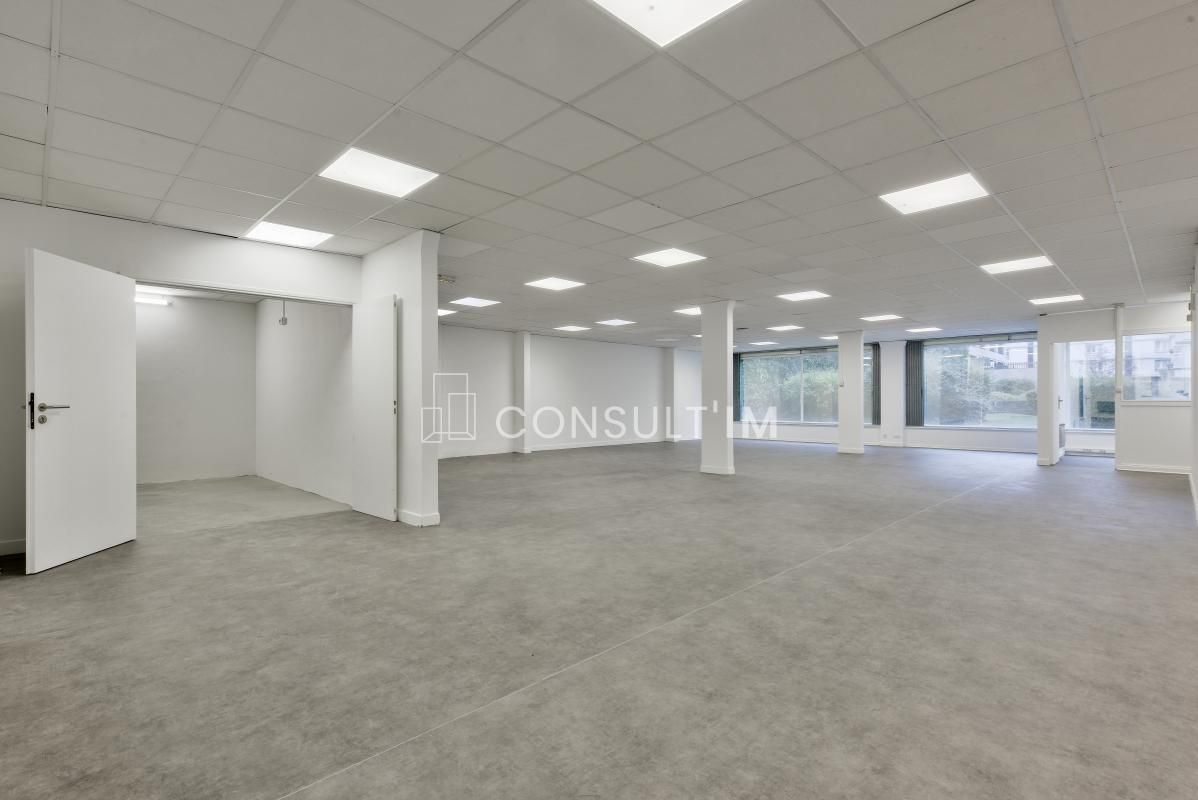 Location bureaux 275 m² non divisibles