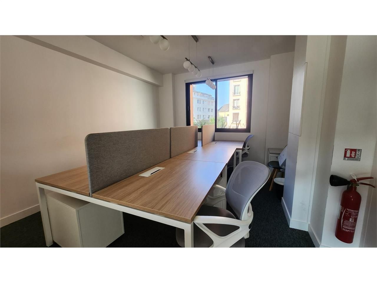 Location bureaux 363 m² non divisibles