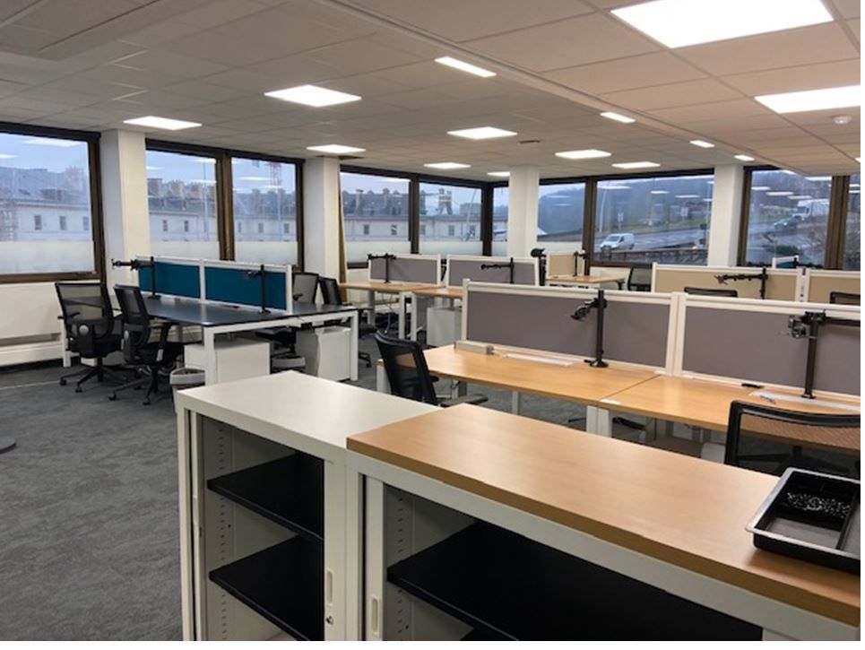 Location bureaux 295 m² divisibles à partir de 108 m²