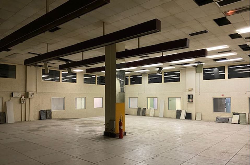 Vente entrepôts 1596 m² divisibles à partir de 430 m²