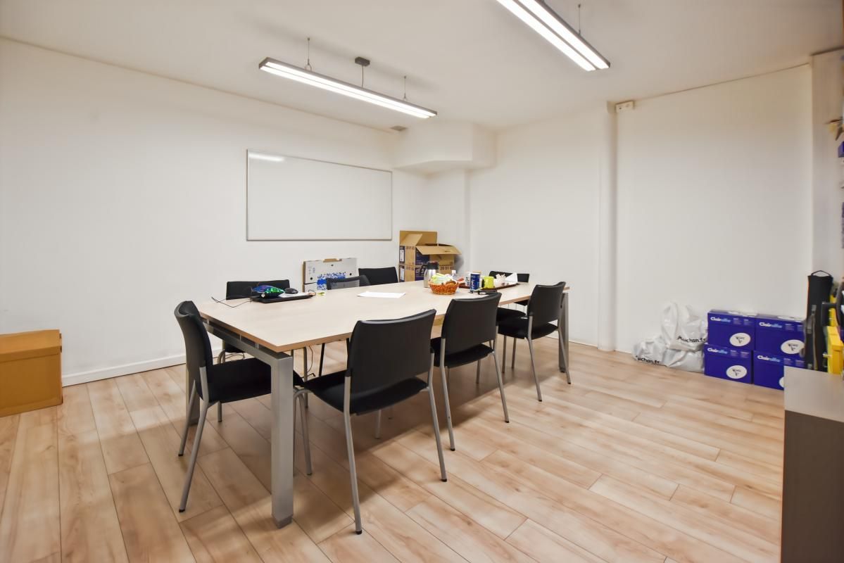 Location bureaux 120 m² non divisibles