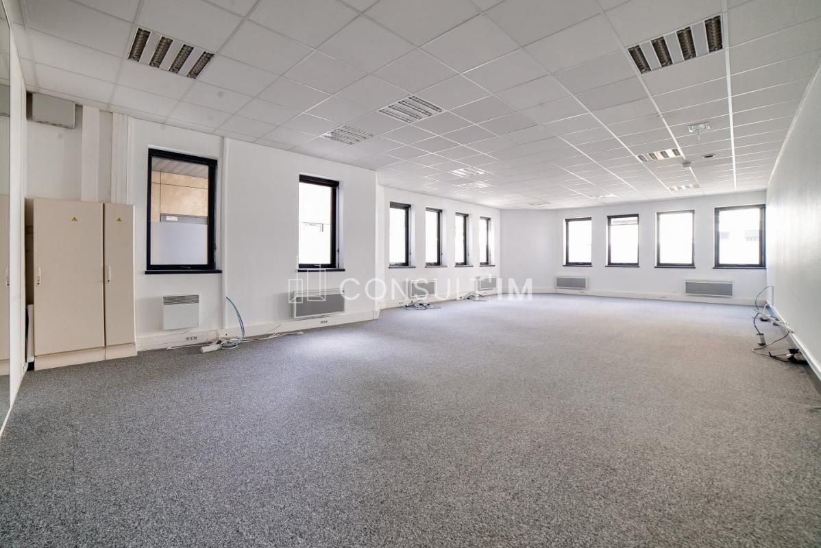 Vente bureaux 408 m² non divisibles