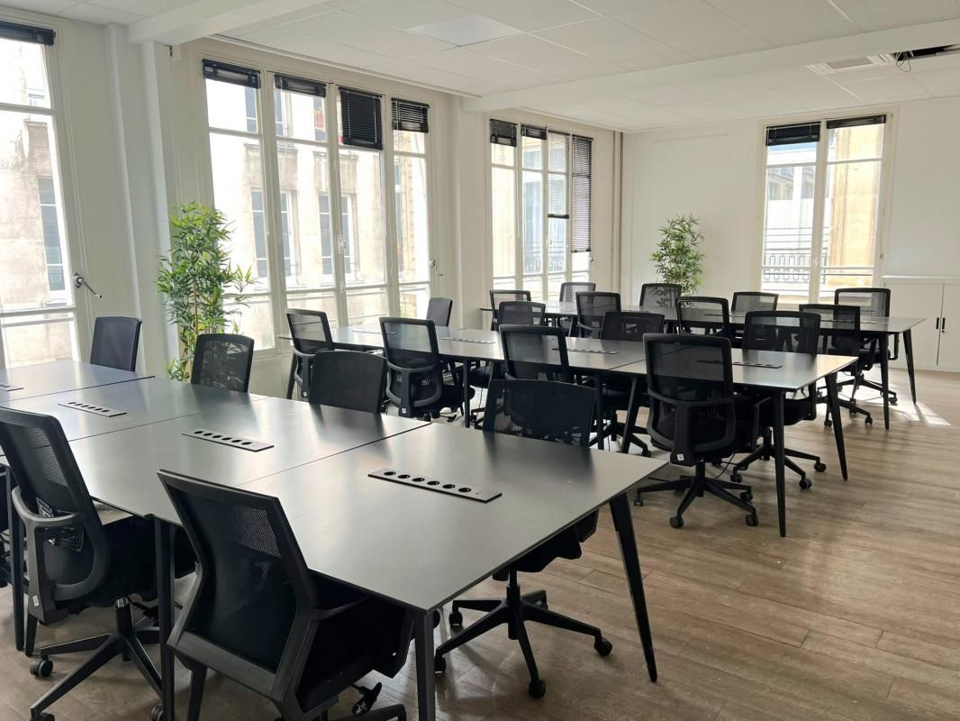 Location bureaux 96 m² non divisibles