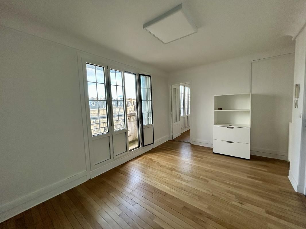 Location bureaux 27 m² non divisibles