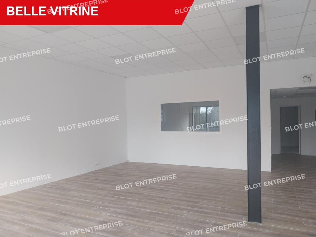 Location local commercial 150 m² non divisibles