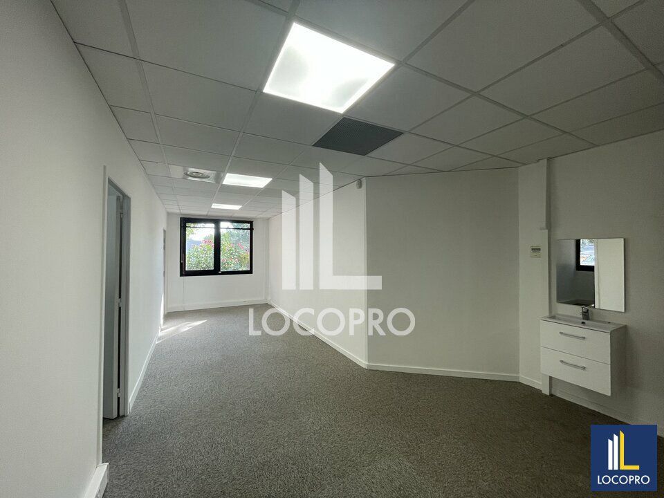 A LOUER -  BUREAUX 405 M² DIVISIBLES DÈS 83 M² - SOPHIA-ANTIPOLIS