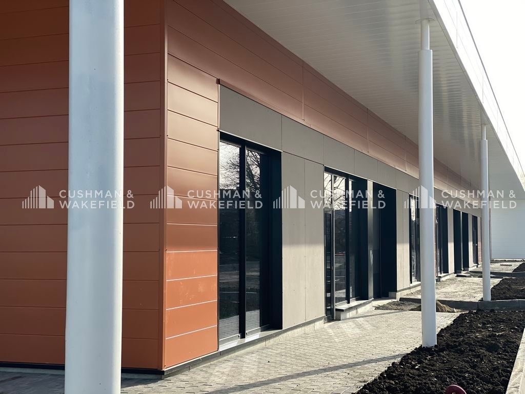 Location activités 153 m² non divisibles