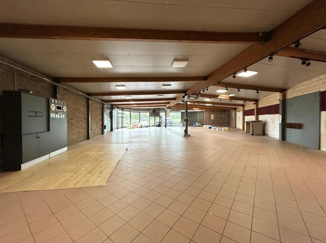 location - local commercial - roncq