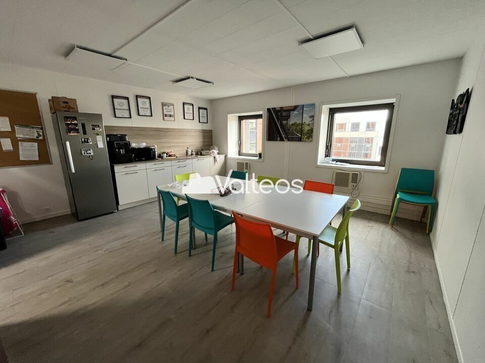 Location bureaux 274 m² non divisibles
