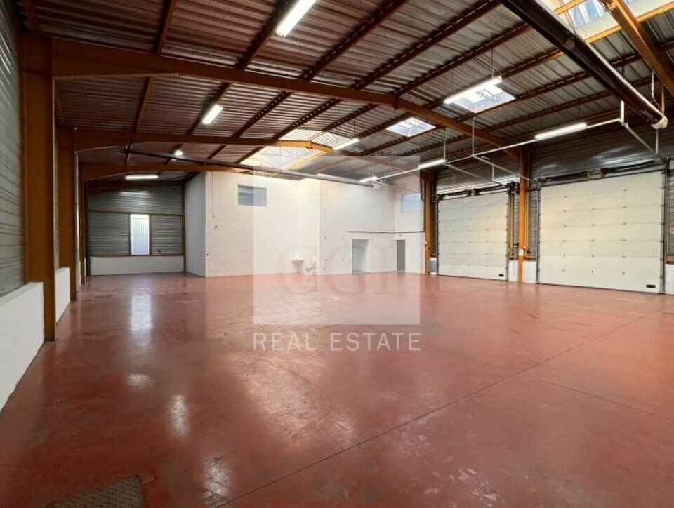 À LOUER – LOCAL D'ACTIVITÉS INDÉPENDANT AVEC BUREAUX – VENISSIEUX