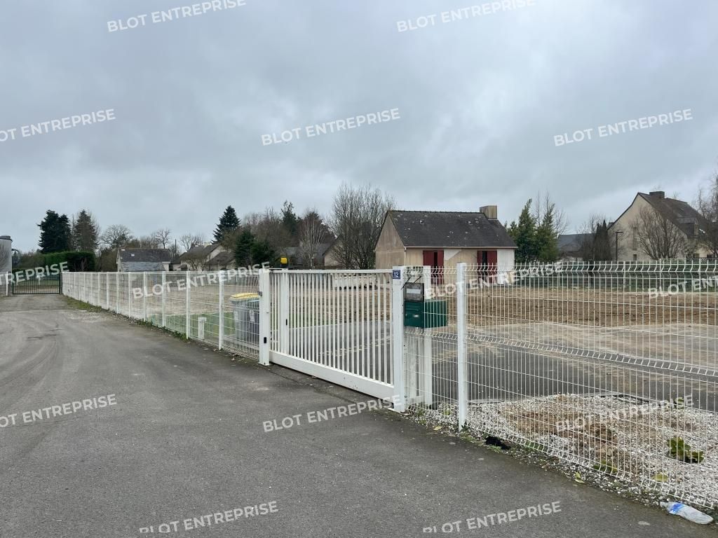 Location terrain 3000 m² non divisibles