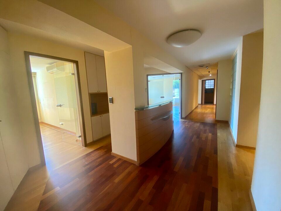 Location bureaux 302.38 m² non divisibles