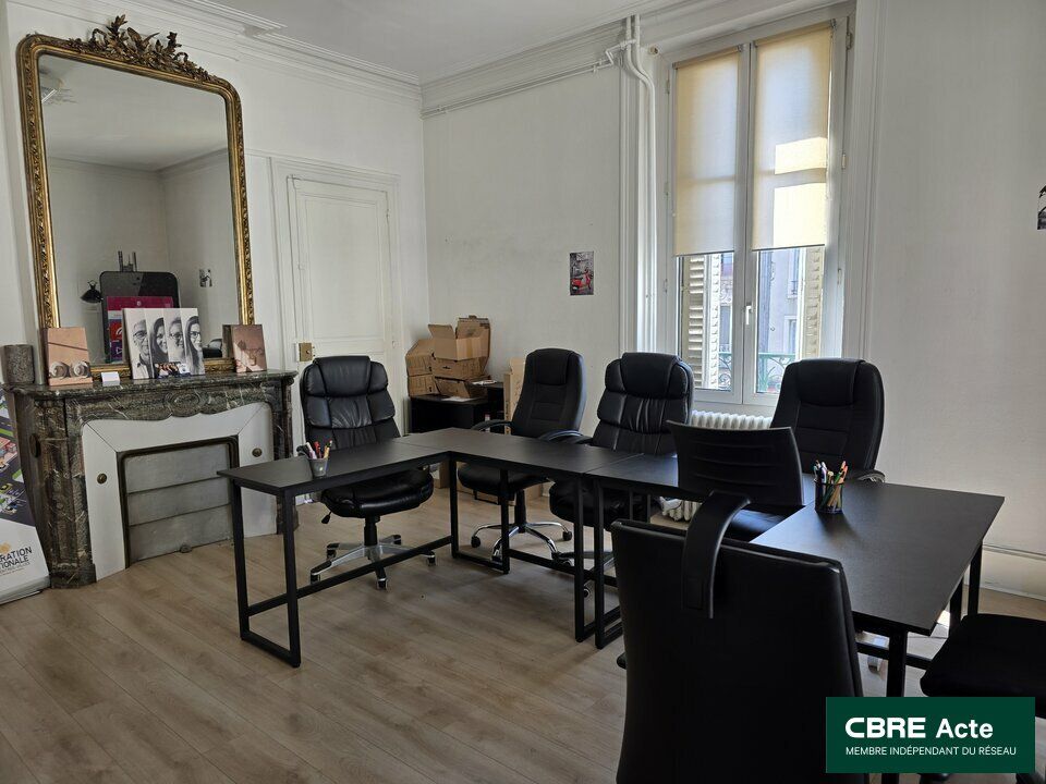 Location bureaux 50 m² non divisibles