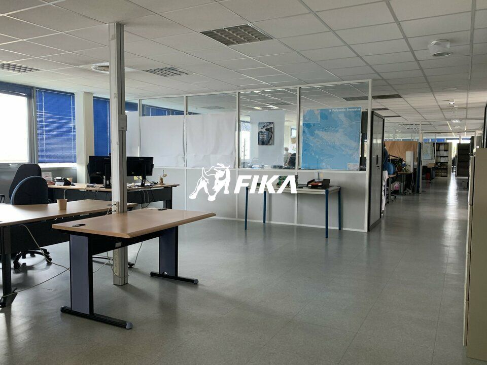 A LOUER IMMEUBLE DE BUREAUX 2000m² - ( 31520) RAMONVILLE