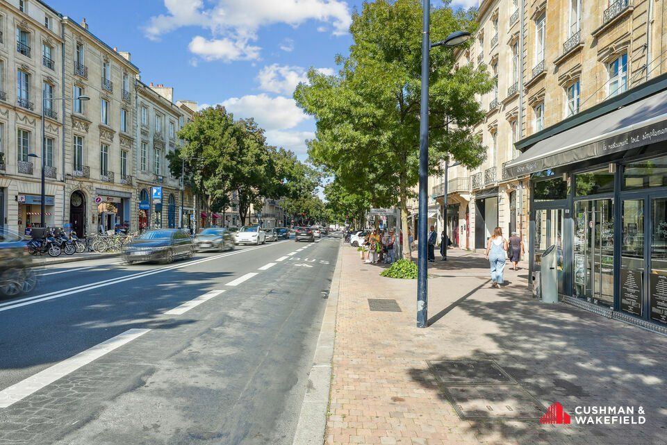 Location bureaux 176 m² non divisibles