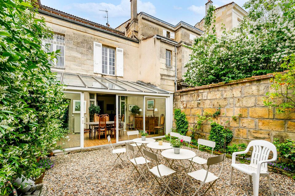 À VENDRE – Immeuble indépendant de 246 m² – Secteur Palais de Justice Bordeaux