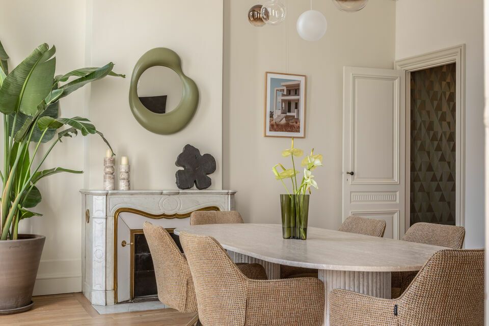 Bureaux à louer – Cours de Verdun / Jardin Public – 80 m² – Rénovation d'exception