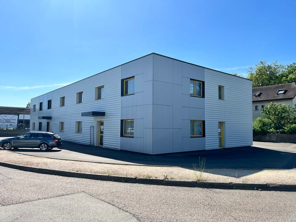 Vente bureaux 851 m² non divisibles