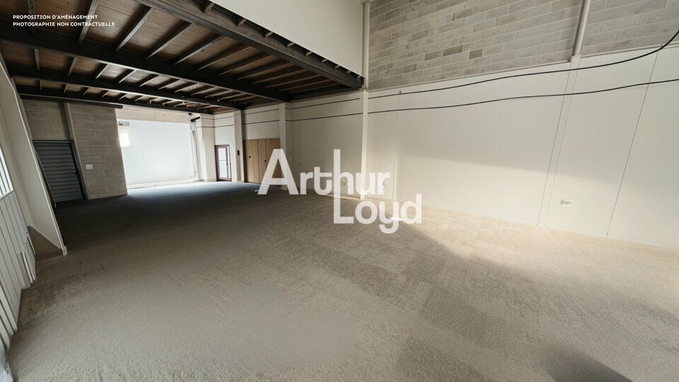 Location local d''activites 218 m² non divisibles