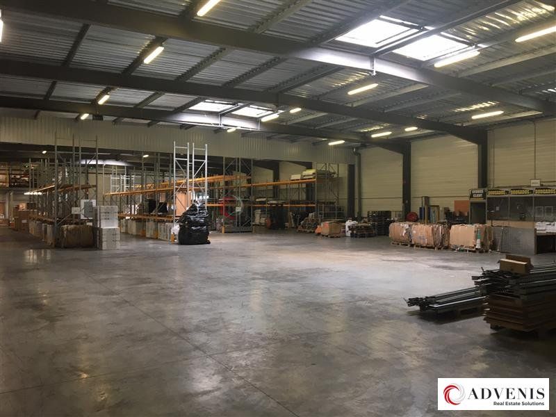 Location local d''activites 2000 m² non divisibles