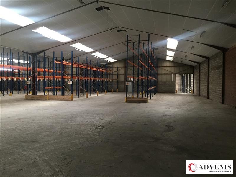 Location local d''activites 3100 m² non divisibles