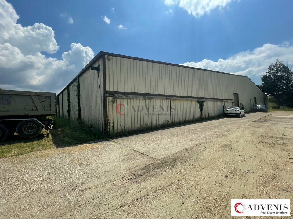 LOCAL D'ACTIVITE A LOUER A PODENSAC PROCHE AUTOTOROUTE