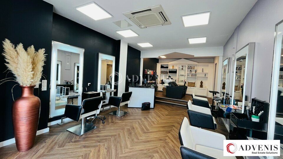 Location local commercial 44 m² non divisibles