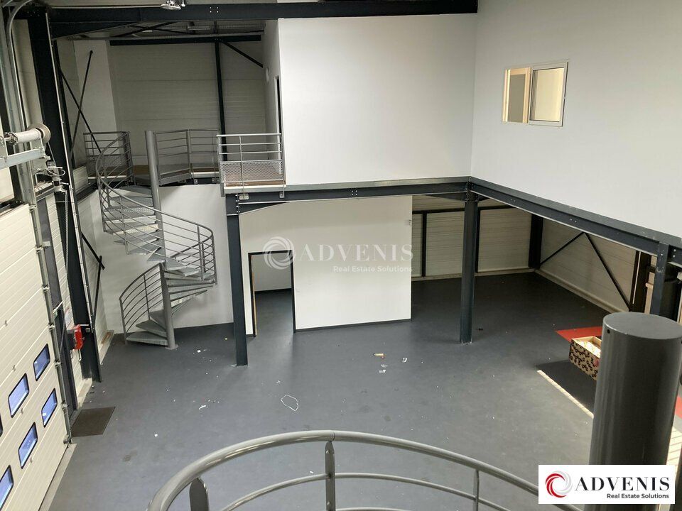 Location local d''activites 488 m² non divisibles