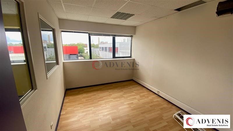 A LOUER - BUREAUX - 1584 M² A PARTIR DE 35 M²