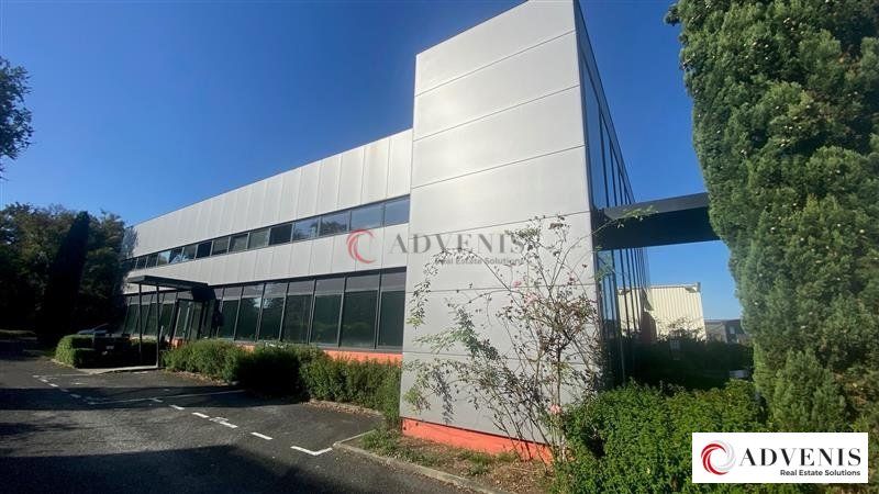 A LOUER - BUREAUX - 180 M² A PARTIR DE 85 M²