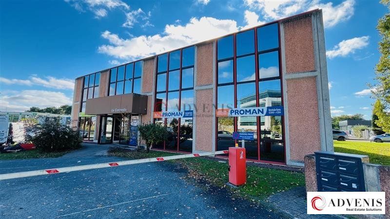 Location bureaux 208 m² divisibles à partir de 69 m²