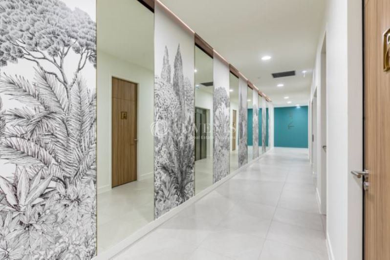 A LOUER- BUREAUX - A PARTIR DE 306 M²